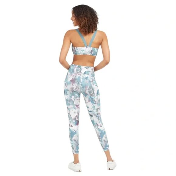 SPANX Booty Boost® Active Printed 7/8 Leggings M Painted Blue Camo Activewear - Picture 8 of 11